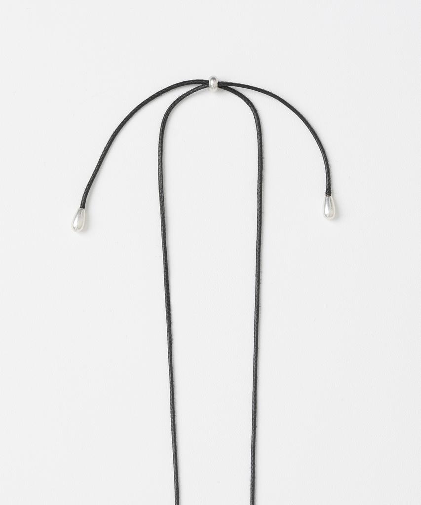 Millo Women Contour Circle Necklace [Silver]