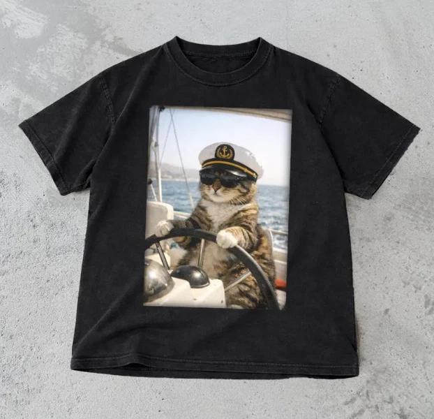 Vintage Cat T-Shirt - Funny Cats Sailing Graphic Tee, Viral Meme XL