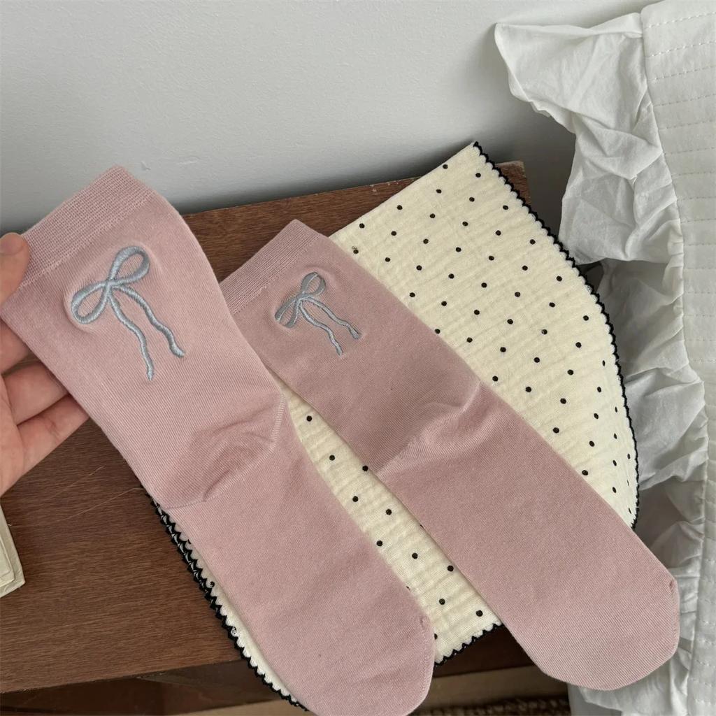 Nakışlı Fiyonklu Kawaii Çoraplar Kadın Kore Tarzı Siyah Beyaz Gri Pembe Mavi Uzun Çoraplar Bale Tarzı Tatlı Kızlar Lolita Sevimli Çoraplar