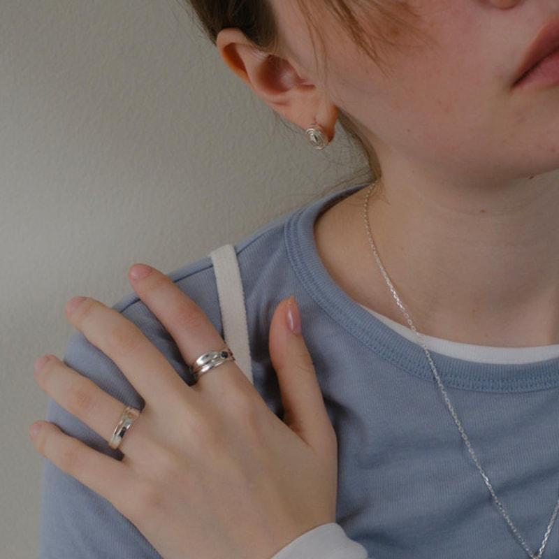 Reve Melting Stone Ring