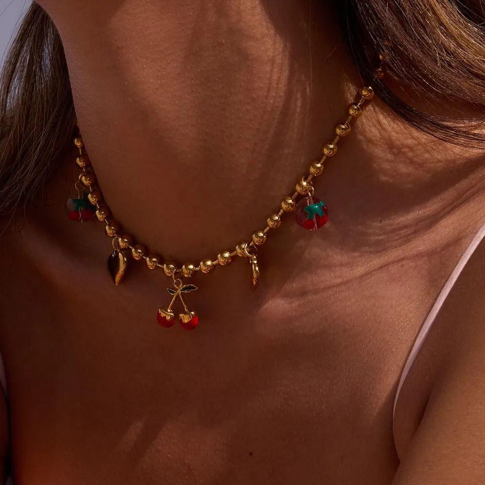 Retro European Style Strawberry Necklace Fruit Series Love Chain Choker Cherry Bracelet  Travel