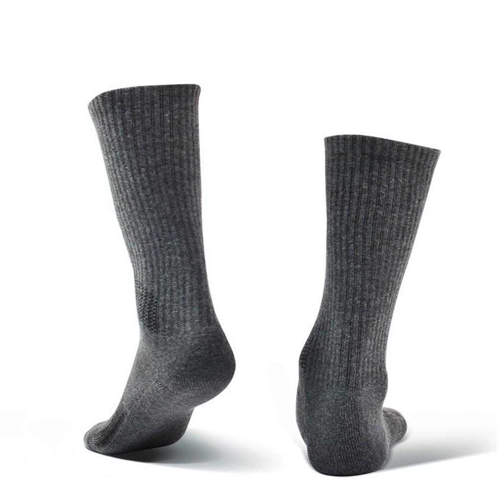 1 Pair Of Outdoor Hiking Socks Thickened Winter Sports Socks Climbing Skiing Anti-slip