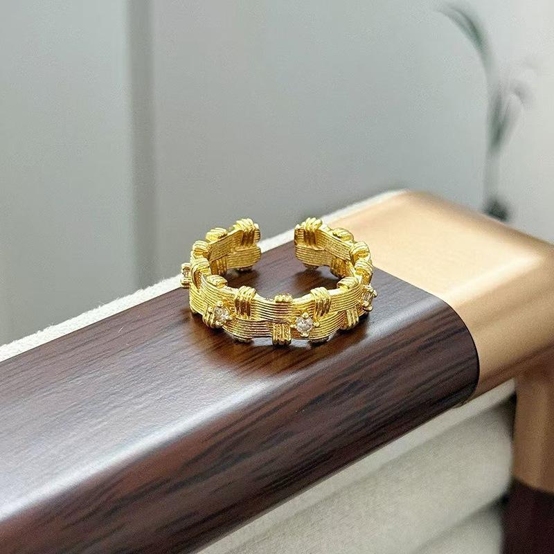 Medieval Vintage Flower Butterfly Brushed Opening Ring Light Luxury Niche Exquisite Zircon High-End Ring Woman