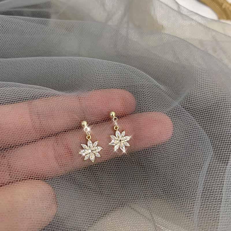 

New 925 Sterling Silver Snowflake Earrings Personalized Simple Style Women Earrings Birthday Gift for Friends Exquisite Jewelry золотий