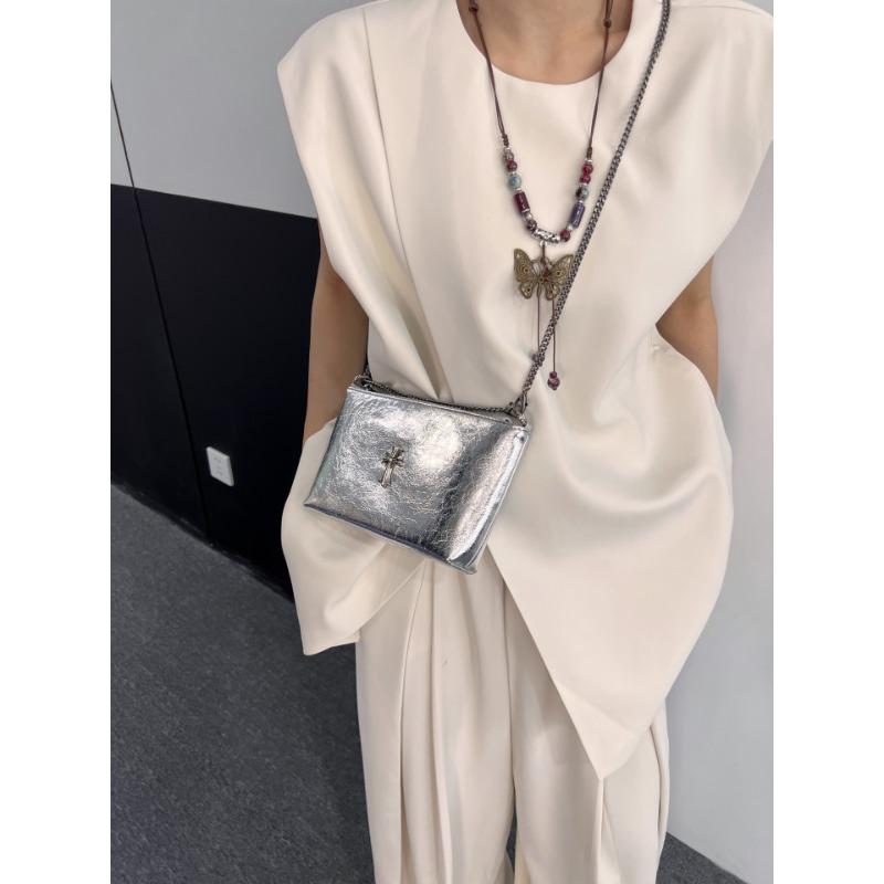 

First layer cowhide retro dark sweet cool babes chain mahjong bag shoulder bag 18*12cm