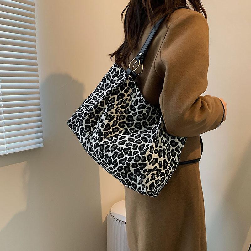 Pu Leopard Print Tote Bag For Streetwear Women With Zipper Closure