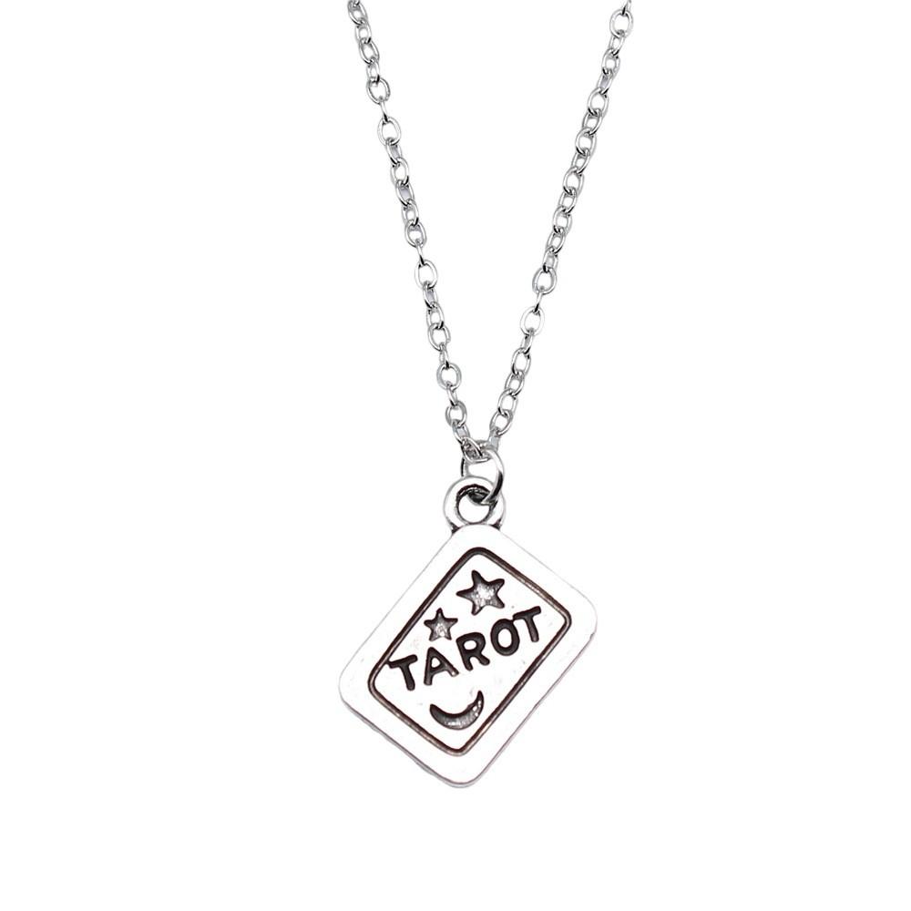 Hollow Star Moon Pendant Necklace Minimalist Geometric Jewelry 40cm Short Chain