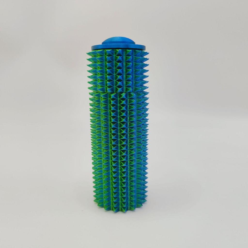 Mini Grippie Rotating Press Spikes - Handmade Small Anxiety Relief Tool