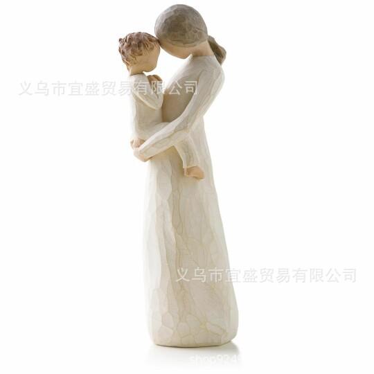 Valentine's Day Wood Carving Style Couple Figurine Resin Craft Romantic Embrace Home Decor