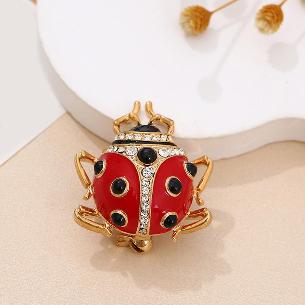 Eleganter Marienkäfer Brosche Anstecknadel für Damen Funkelnder Kristall Emaille Schmuck Accessoire Geschenkidee Elegante Diamant Käfer Anstecknadel