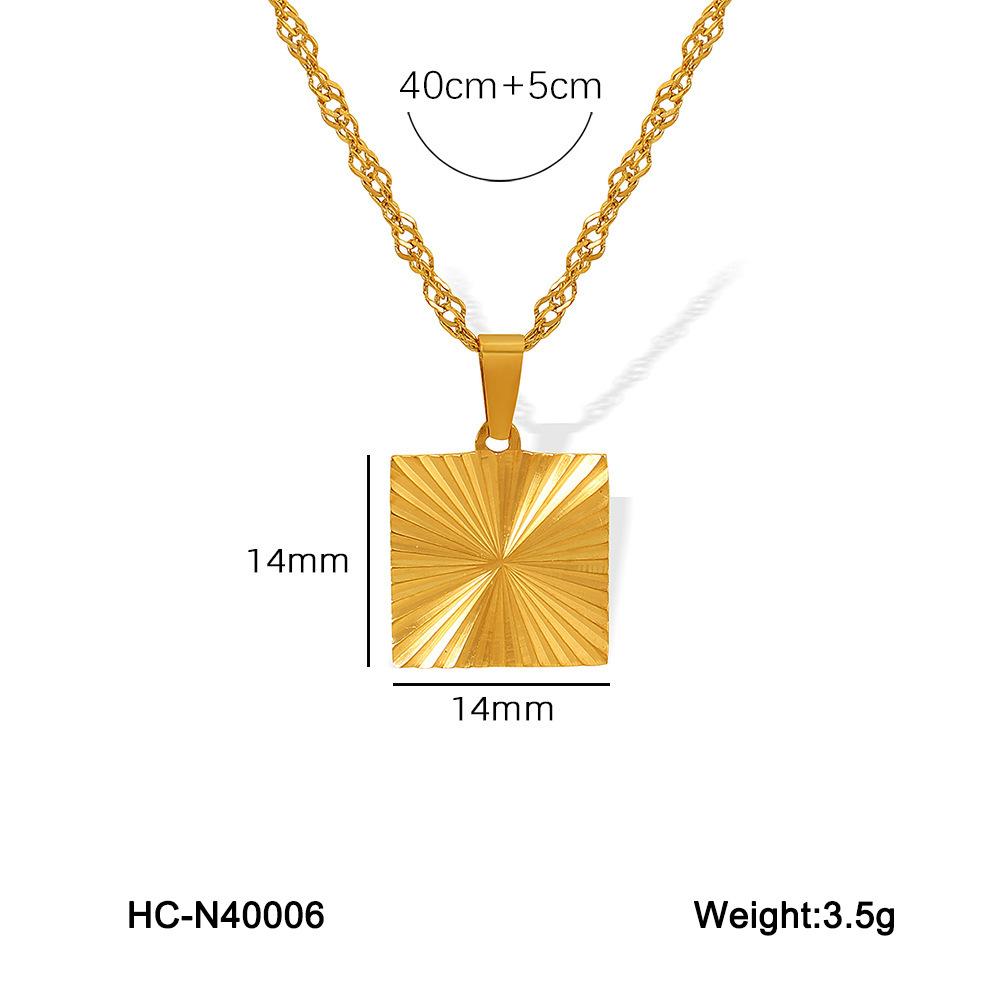 Instagram style design non-fading women's summer necklace split flower heart round titanium steel heart pendant