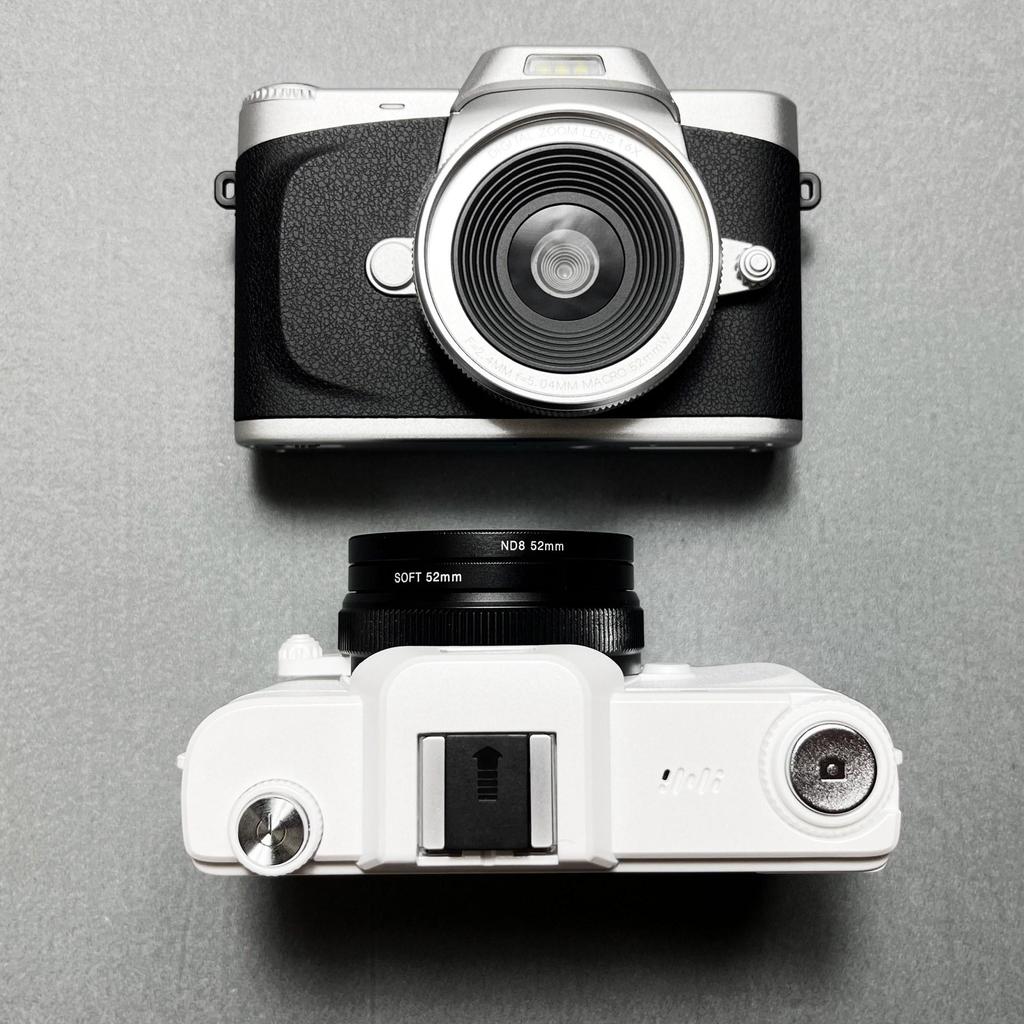 HD Entry-Level Retro Mirrorless Digital Camera for Girls - Perfect for Travel