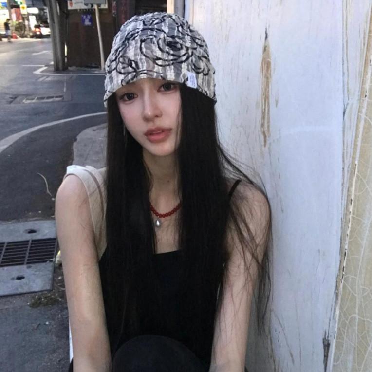 Y2k Trendy Genderneutral Rose Flower Lace Cold Hat For Adult Spring Fashion