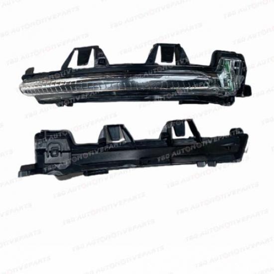 Side Mirror Cover Lens Turn Signal for Volvo V60  - 2024 Frame Lower Lamp