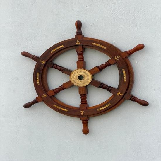 Wooden Ship Wheel Nautical Wall Decor, Maritime Coastal Beach House Helm Art Wooden Handle