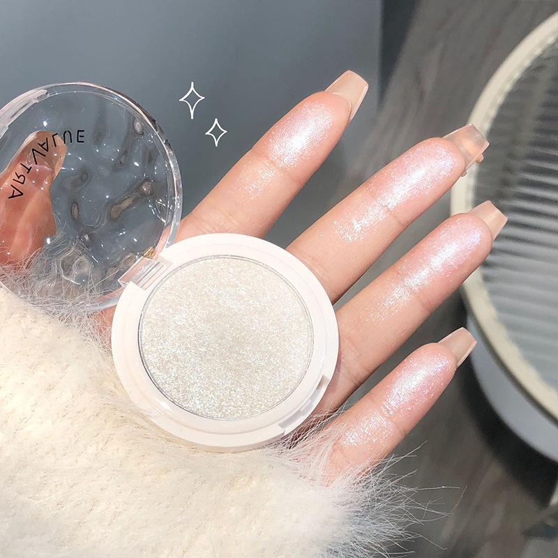 

Палетка хайлайтеров Galaxy Stroll с мелким шиммером - Четыре переливающихся перламутровых оттенка 3.5g