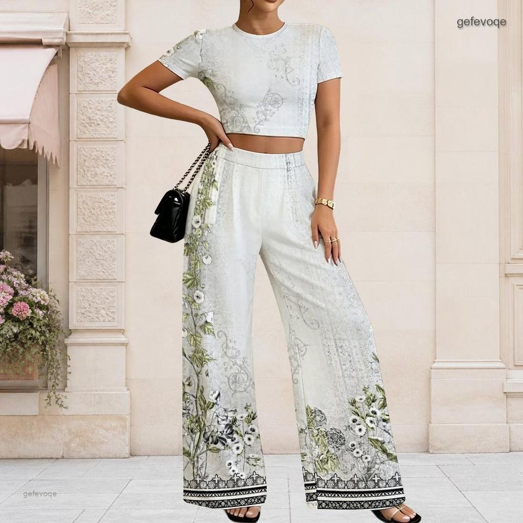 Women Plus Size Light Grey Round Neck Short Sleeve Printed Crop Top Wide Leg Pants Two Piece Set
