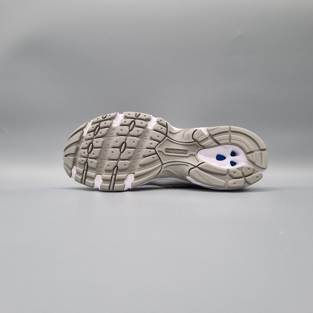 Sneakers New Balance 740 Unisex White/silver Metallic/reflection