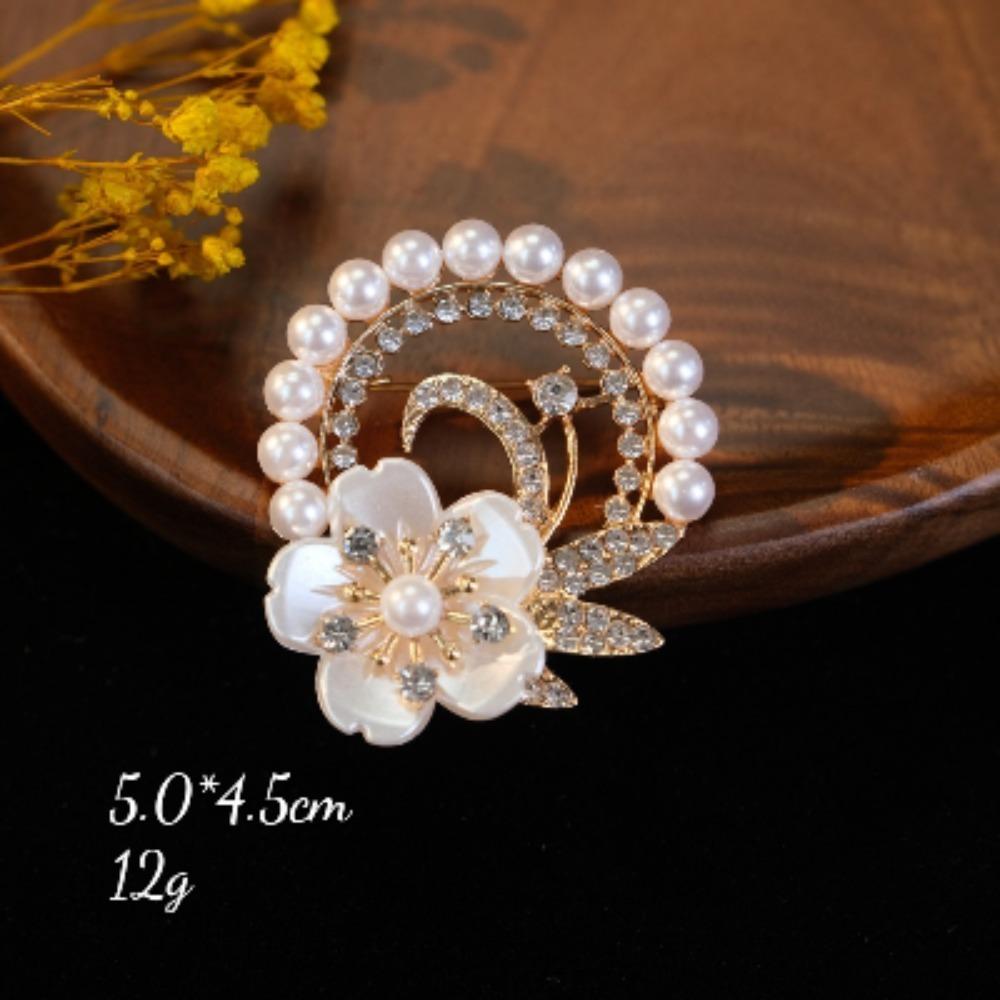 Brooch Scarf Buckle Alloy Diamond Studded Bowknot Korean Style Elegant Temperament For Women Daily Wear Gift