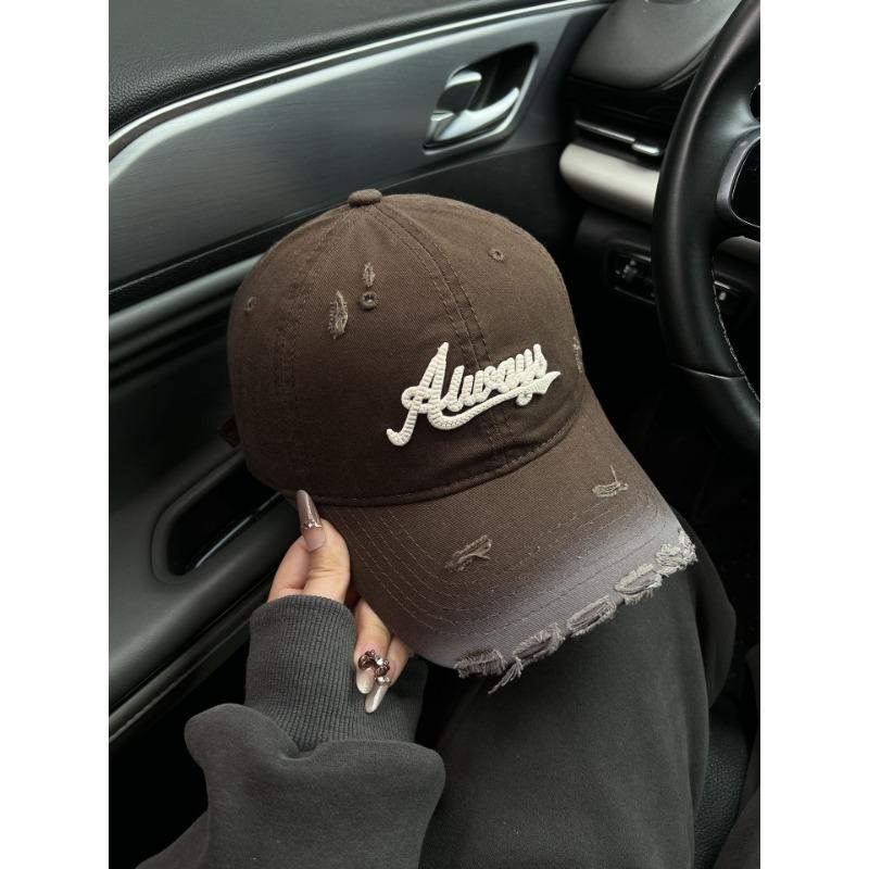 Zerrissene burgunderrote Baseballkappe Damen Retro großer Kopfumfang vielseitige Kappe Buchstaben Gesicht kleine Mütze