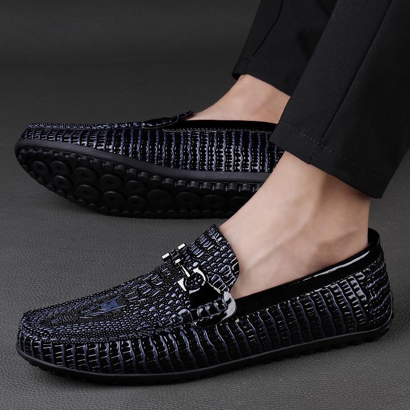 Men's Shoes One Pedal Doudou Shoes Overalls Snake Pattern Embossed Leather Cowhide Flat-bottomed Driving Shoes Casual Leather Shoes