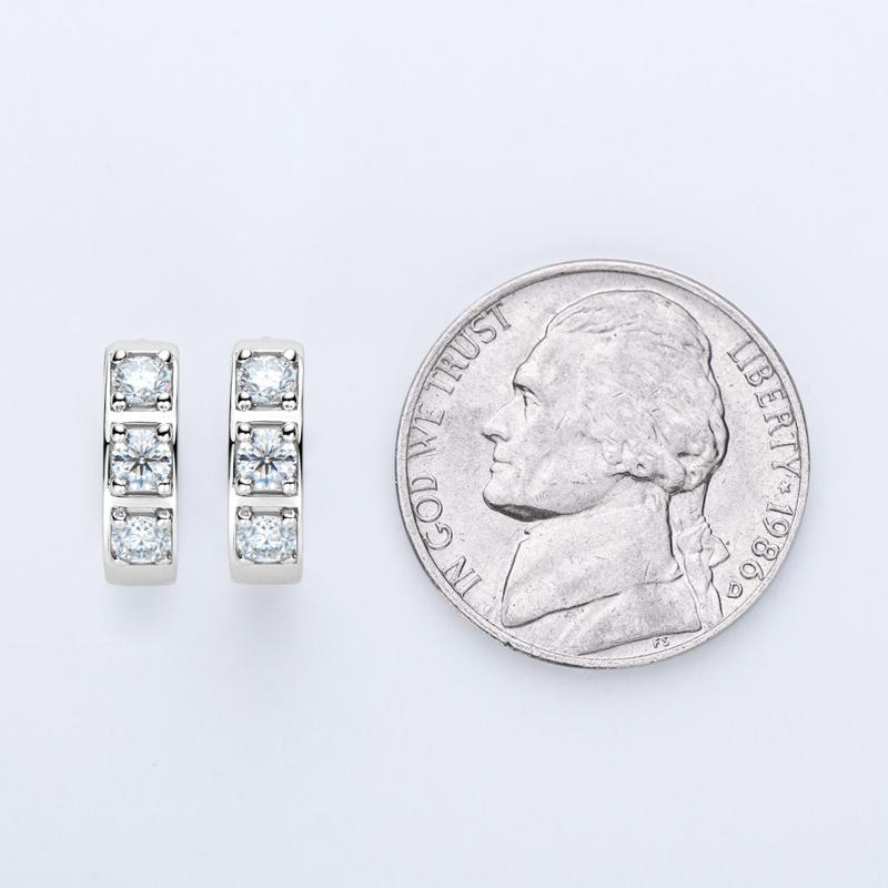 Sparkling Jewelry D Color Black 3.0mm 0.1ct Moissanite Diamond 925 Sterling Silver Huggie Hoops Stud Earrings for Men