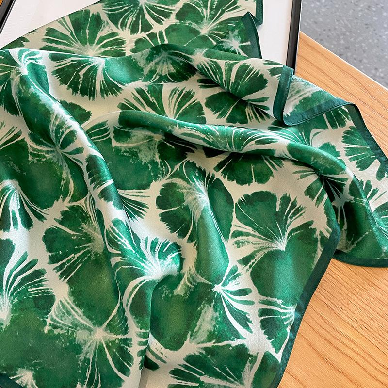 2024 New 100% Real Silk Scarf Fashion Neck Kerchief Foulard Female Bandana Scarves for Women Hijab Luxury Brand Tie Shawl Wraps