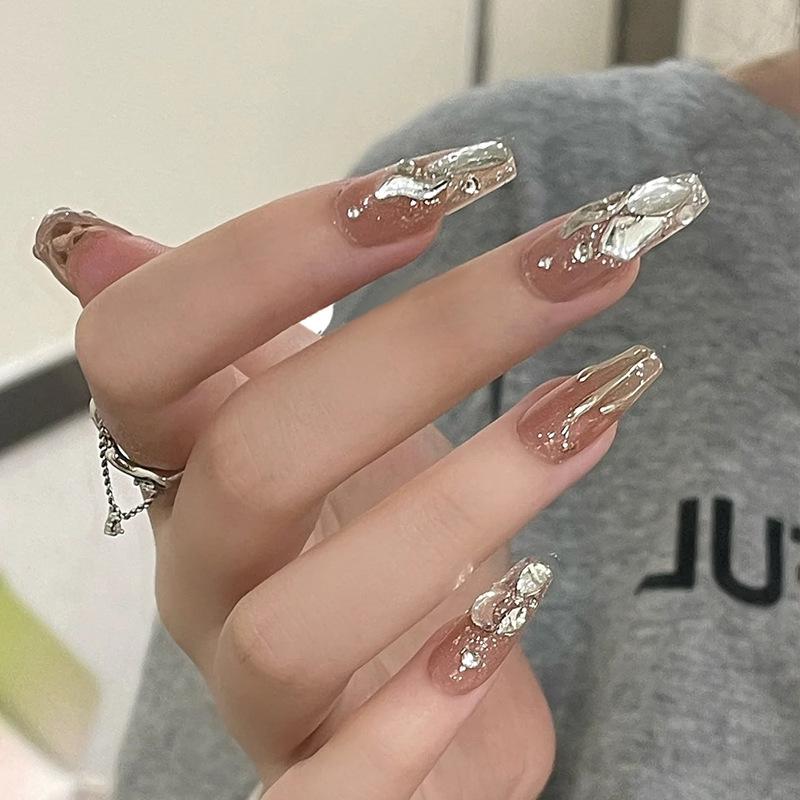 

Stylish Medium-Length Diamond Gilded Wearable Fake Nails Glue Type