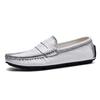 High Quality Cowhide Men Loafers Casual Slip On Flats Ultra-light Moccasins Leisure Walk Man Driving Shoe Business Footwear