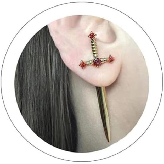 Gothic Sword Earrings for Women Vintage Sword Stud Earrings Black Crystal Dagger Earrings Punk Cool Cross Hiphop Earrings Halloween Party Jewelry C