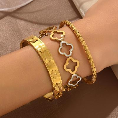 Korean Elegant 18K Gold-Plated Four-Leaf Clover Rhinestone Stainless Steel Bracelet for Women