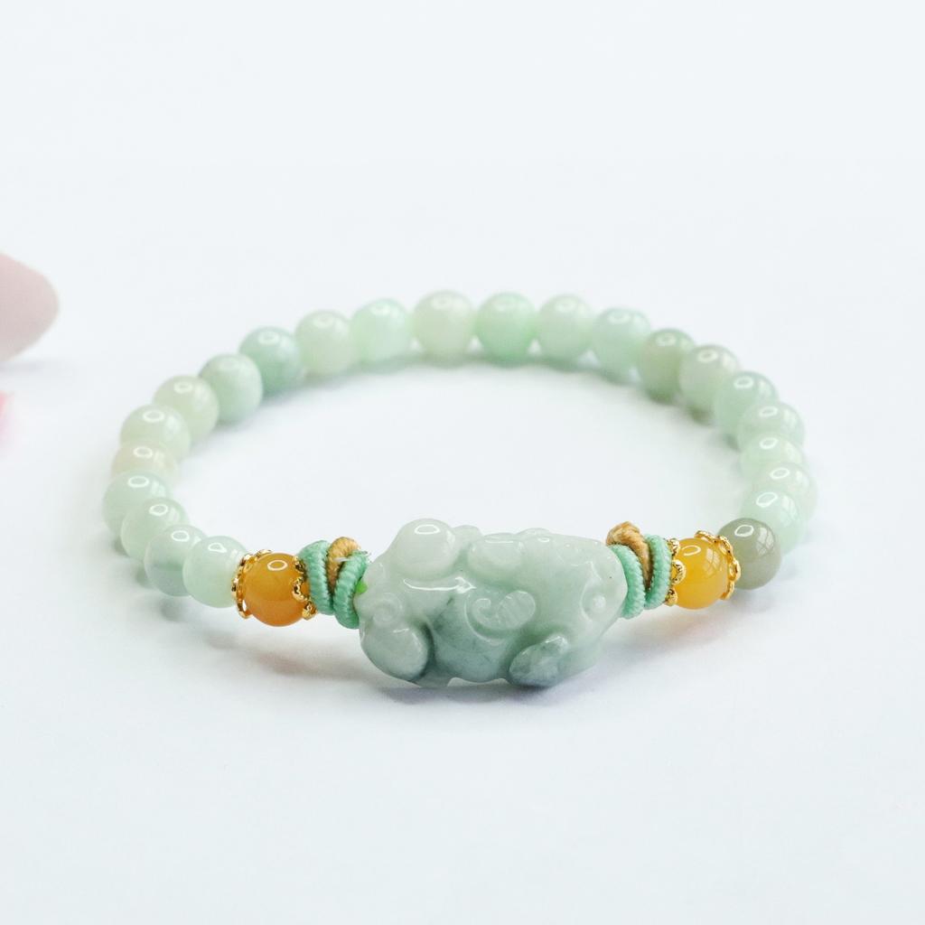 Shoubao Pixiu | Moisturizing Bean Green A-grade Jadeite Bracelet with Simple Chinese Style and Atmospheric Pixiu Jade Bracelet