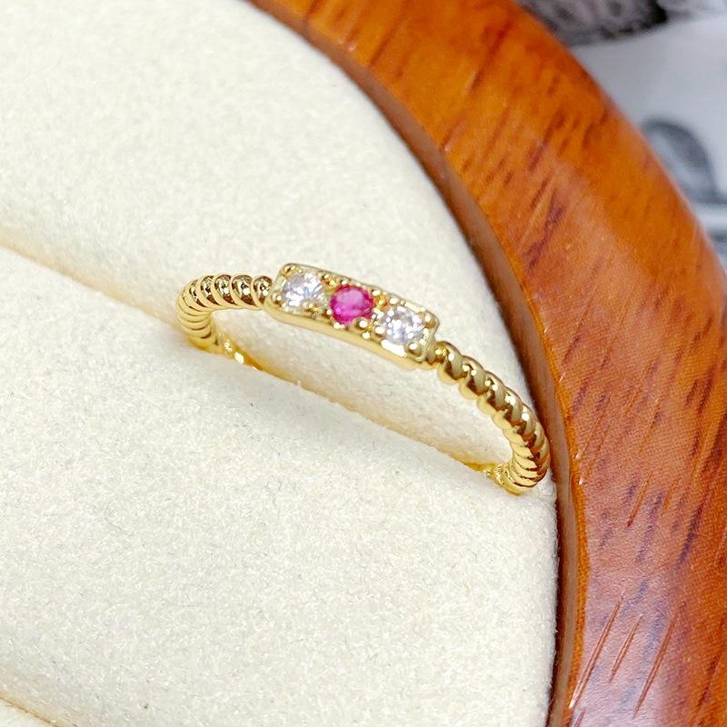

Medieval Vintage Simple Cute Pet Cartoon Open Ring Zircon Stacked Wearing Girlfriend High Sense Niche Ring Woman Adjustable opening