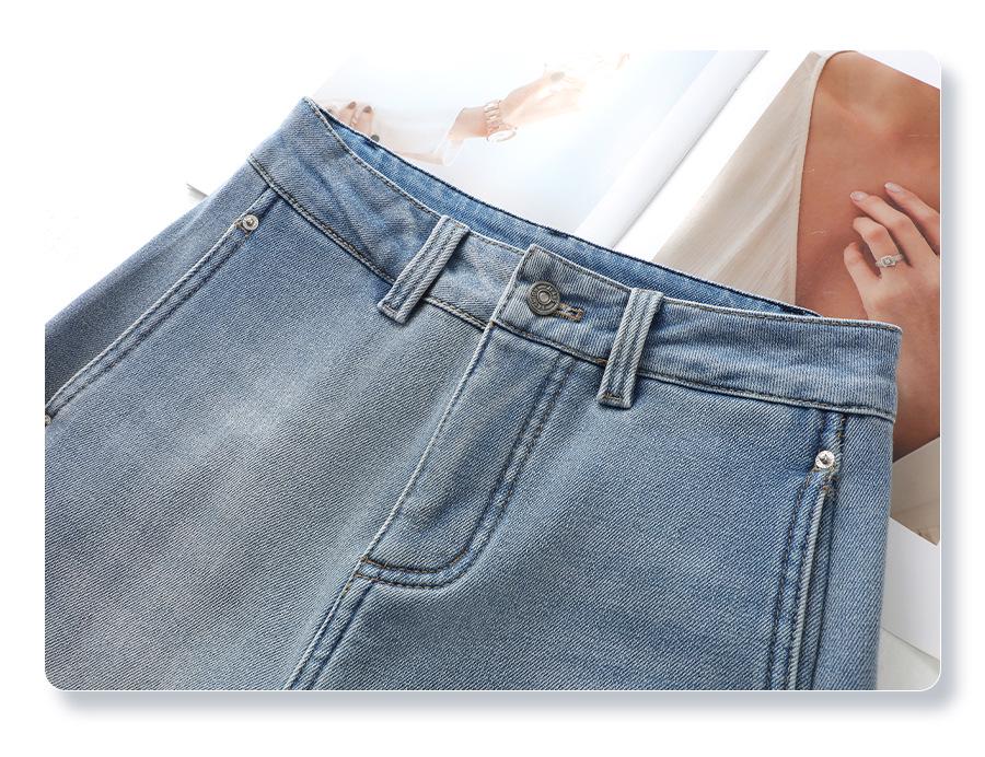 Light Blue Women's High-Waisted Velvet-Lined Banana Jeans, 2024 Autumn/Winter Loose Straight-Leg Style