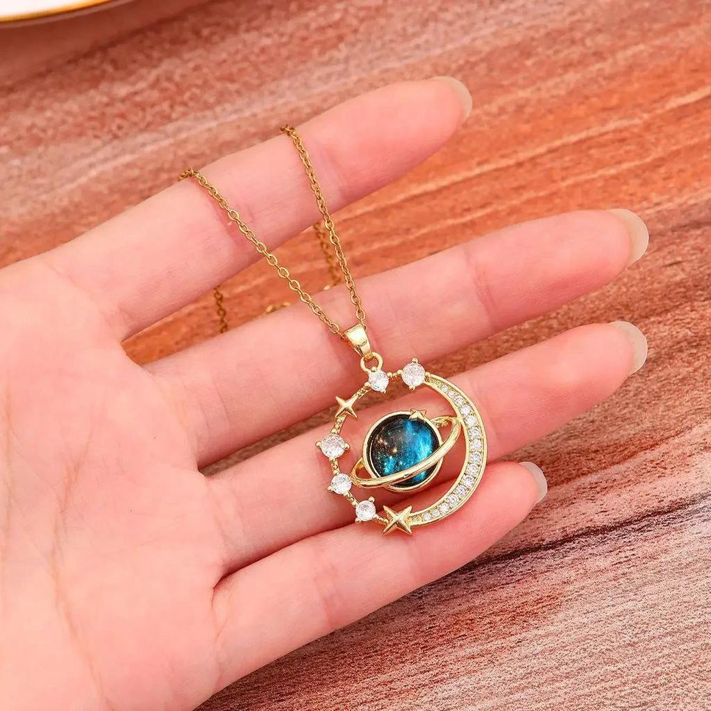 Delicate and Beautiful Starry Pendant Necklace With Micro-Inlaid Zirconium Luxury Pendants