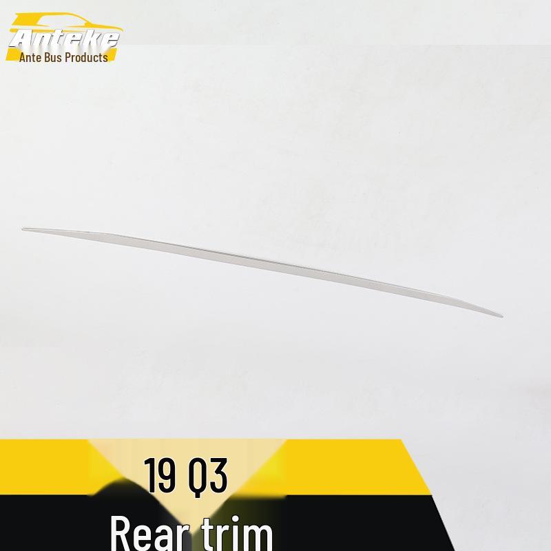 Q3 Dekoracyjne Paski Przeciwzarysowaniom Błyszczące Naklejki z Płatkami na Tylną Listwę i Bagażnik (Model 2019)