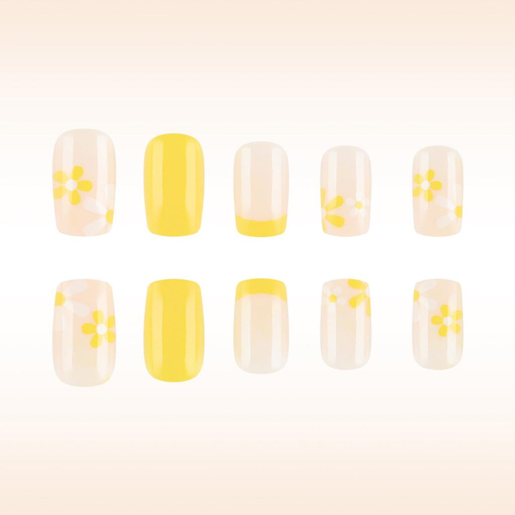 24 Pcs Short Square False Nail Flowers Artificial Nail Yellow French Tip Stick On Nail Glossy Press On Nail for Woman