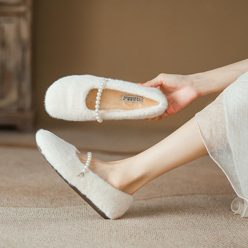 

French fluffy shoes women s winter wear soft platform new Internet celebrity Doudou shoes velvet cotton shoes large size women s shoes 41-43 33 белый