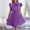 Elegantes Damen-Sommerkleid in Unifarbe mit Hoher Taille, Plissee-Detail und Großem Schleifenkragen, Schnürung, Mode, Frühling