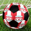 Fußball in Größe 5 mit Liverpool Football Club Thema, geeignet für Spiele drinnen und draußen, ein Geschenk für jeden geeignet.