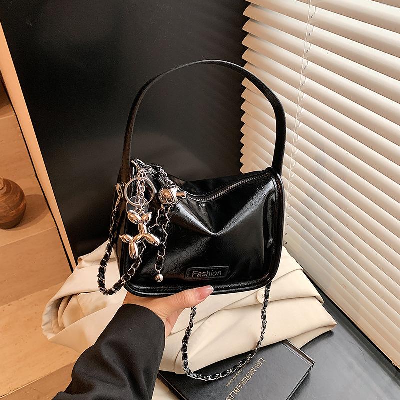 

Small bag women s new summer fashion popular chain messenger bag versatile portable small square bag чёрный