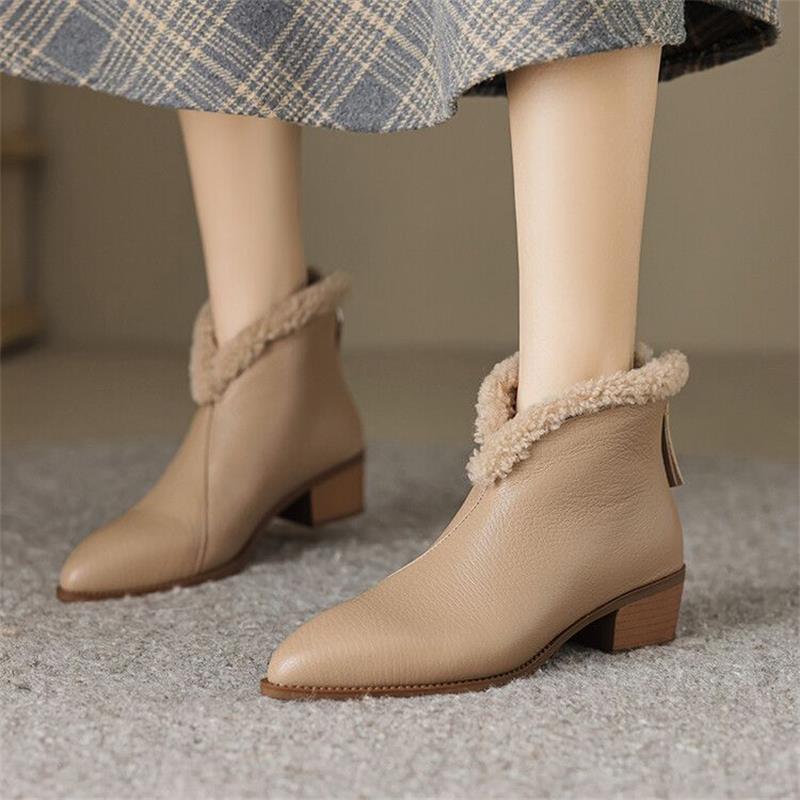 Soft leather pointed thick heel rear zipper Chelsea short boots women's 2025 winter new velvet thermal short tube and ankle boots