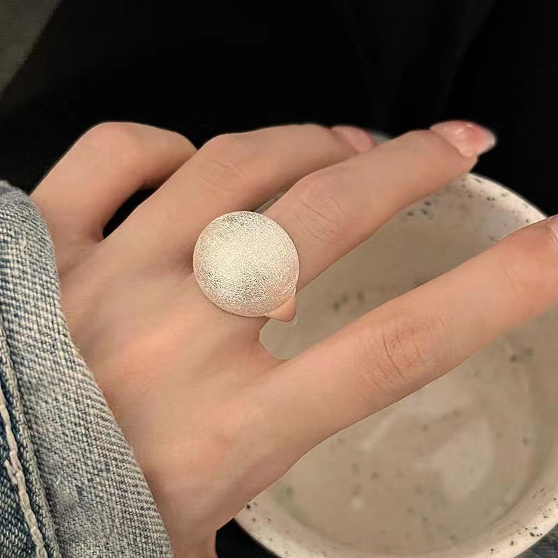 Elegant Adjustable Matte Brushed Bead Ring for Women - Stylish, Versatile, Personalized Design Open Adjustable