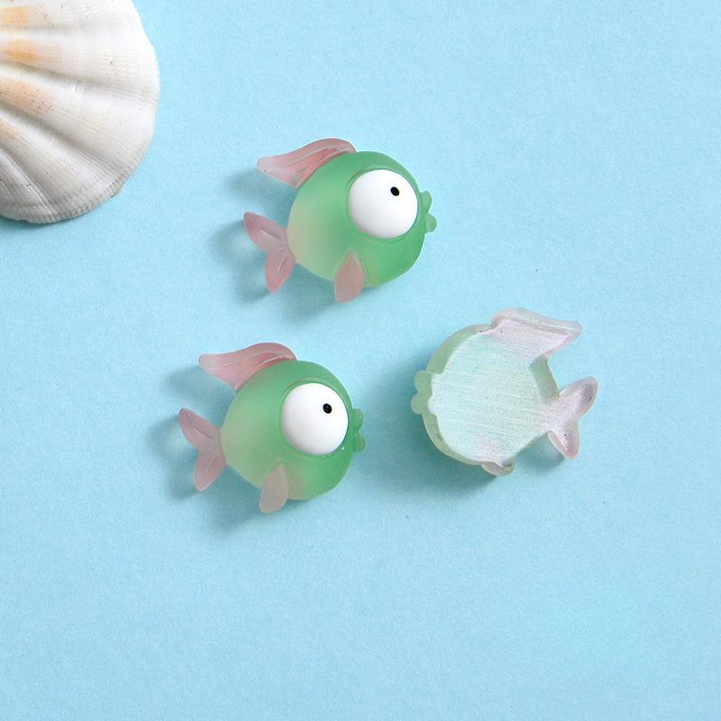 

Морские животные Тропические смоляные украшения Самодельные резинки для волос Аксессуары для волос Чехлы для телефонов Магниты на холодильник No. 10