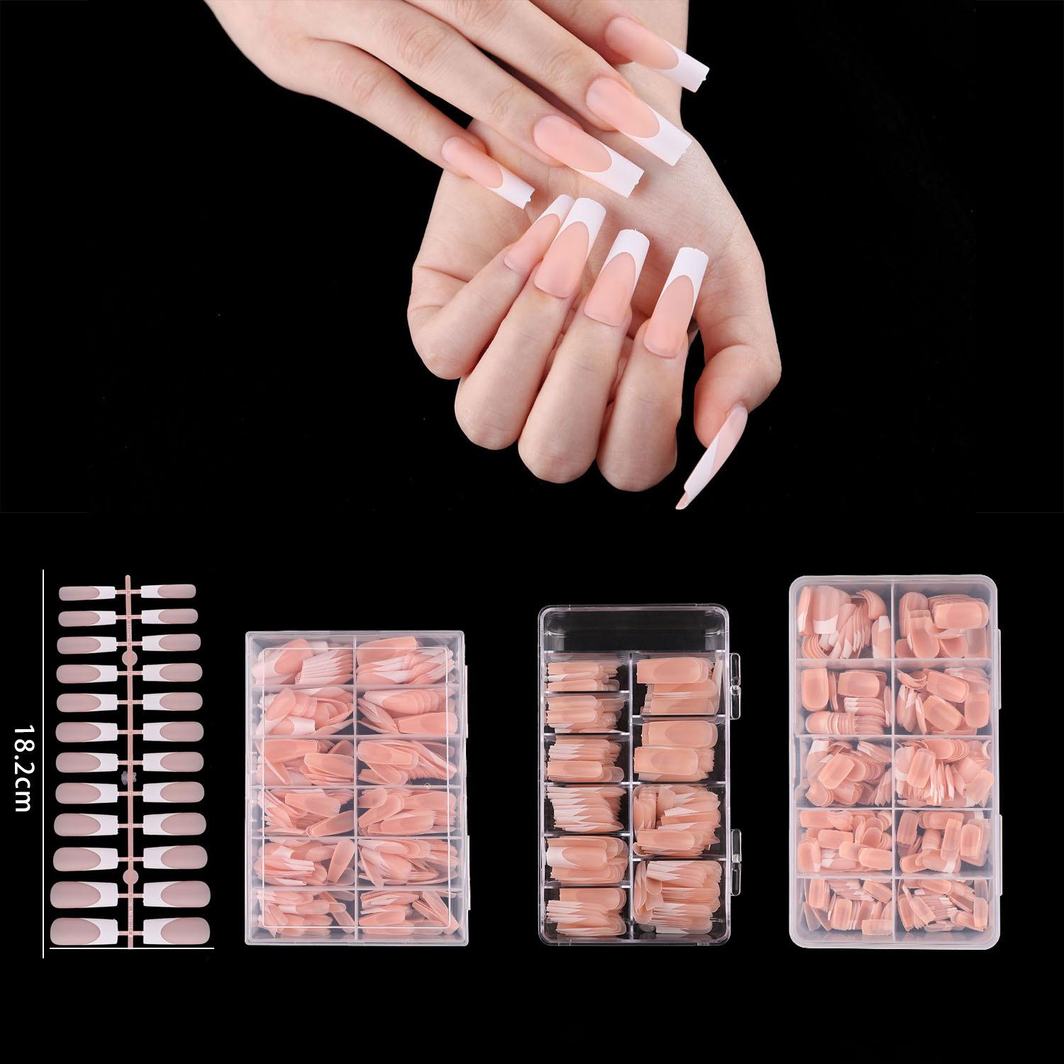 

Прямокутний французький нюдовий класичний нейл-арт, прості накладні нігті 360 pieces acrylic box