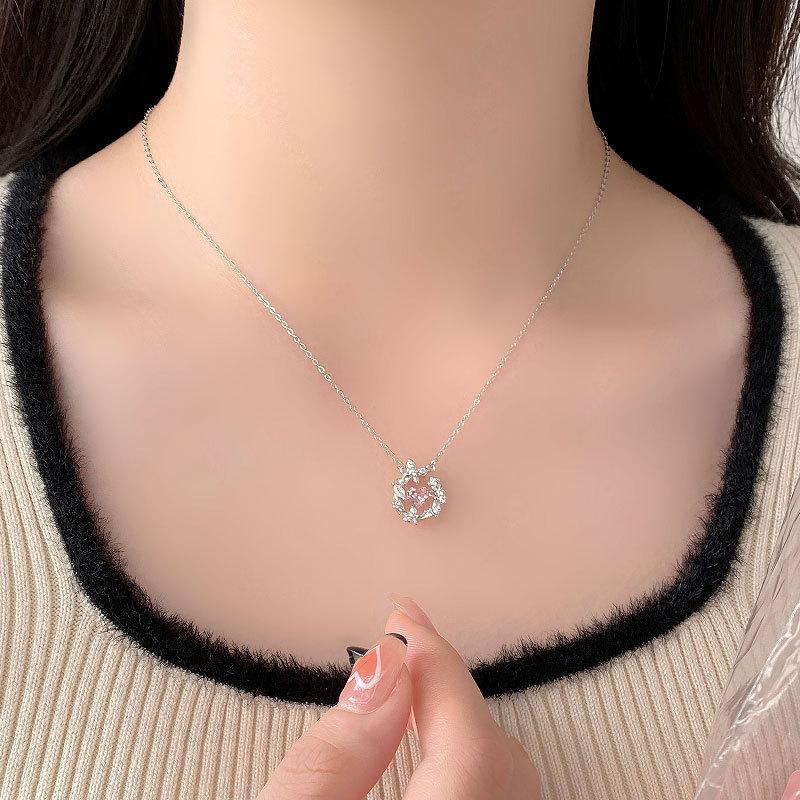 Butterfly Love Necklace Exquisitely Beautiful INSN Style New Neckpiece Sweet Versatile Gift for Girlfriend