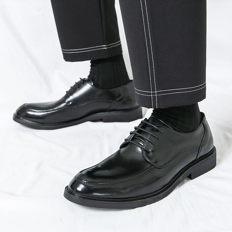 Fashion Men's leather shoes Comfortable casual business classic style Groom's wedding Derby adult shoes DRESS Hot selling lace-up