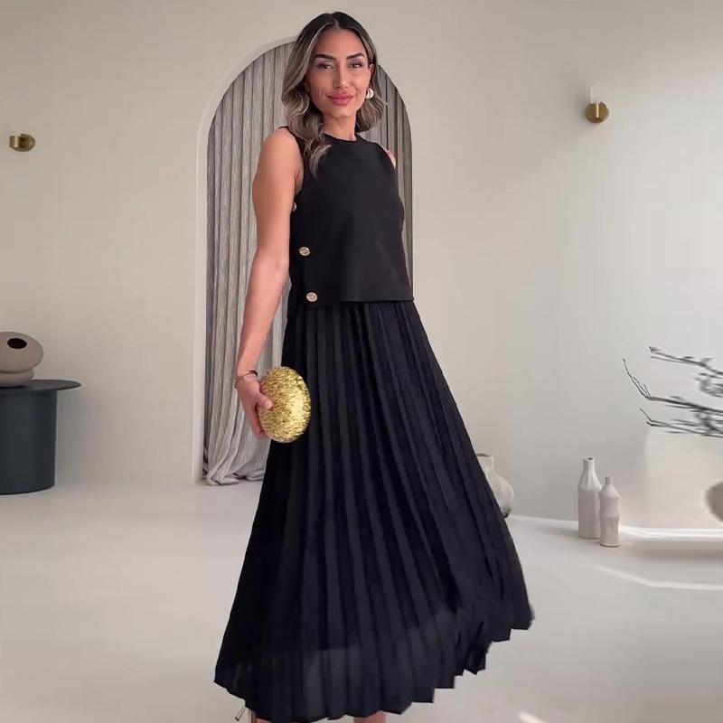 2024 Sleeveless Round Neck Top & High Waist Pleated Midi Skirt Set