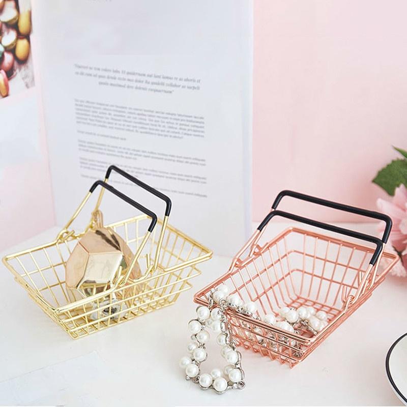Mini Metall Aufbewahrungskorb Schmuck Organizer Korb Schreibtisch Kosmetik Display Rahmen Foto Requisiten