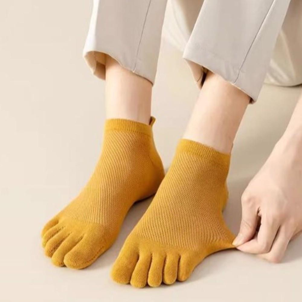 Anti-slip Five Toe Socks Mesh Low Cut Sports Socks Sweat-Absorbing Men's Five Finger Socks Soccer